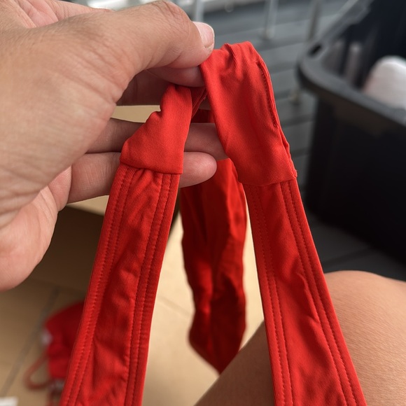 WeWoreWhat Halter Bikini Top in Burnt Orange size sm swimwear - Picture 4 of 5